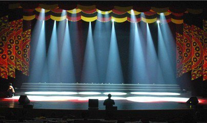 舞臺燈光布局的禁忌與注意事項(xiàng)